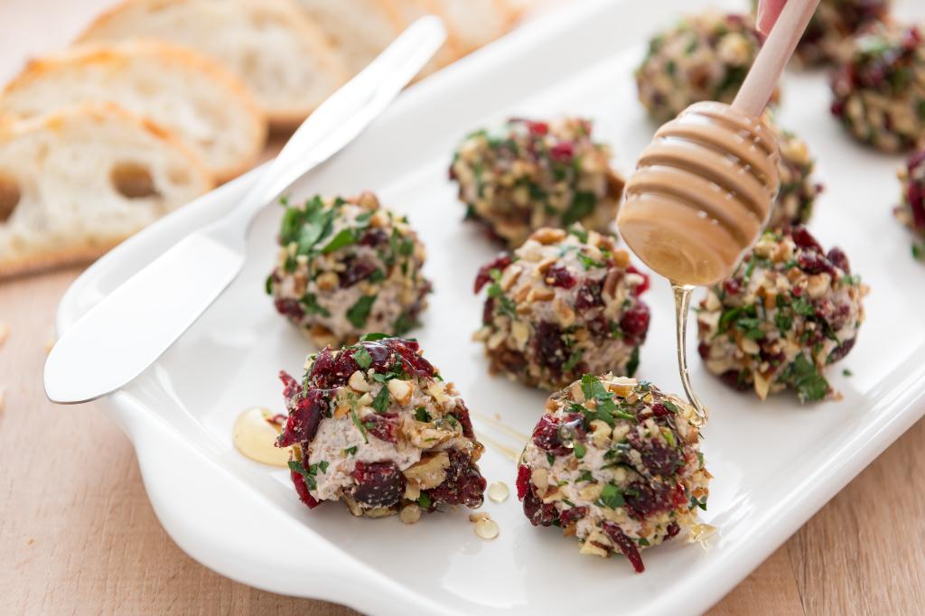 Cranberry Goat Cheese Truffles