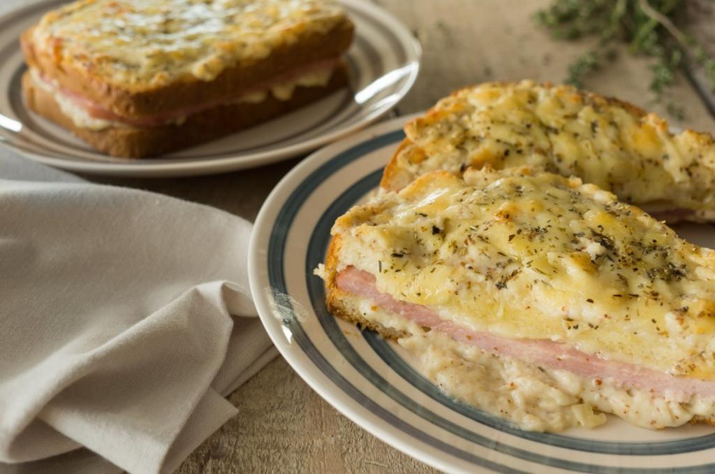 Croque-Monsieur: Sandwich Supreme