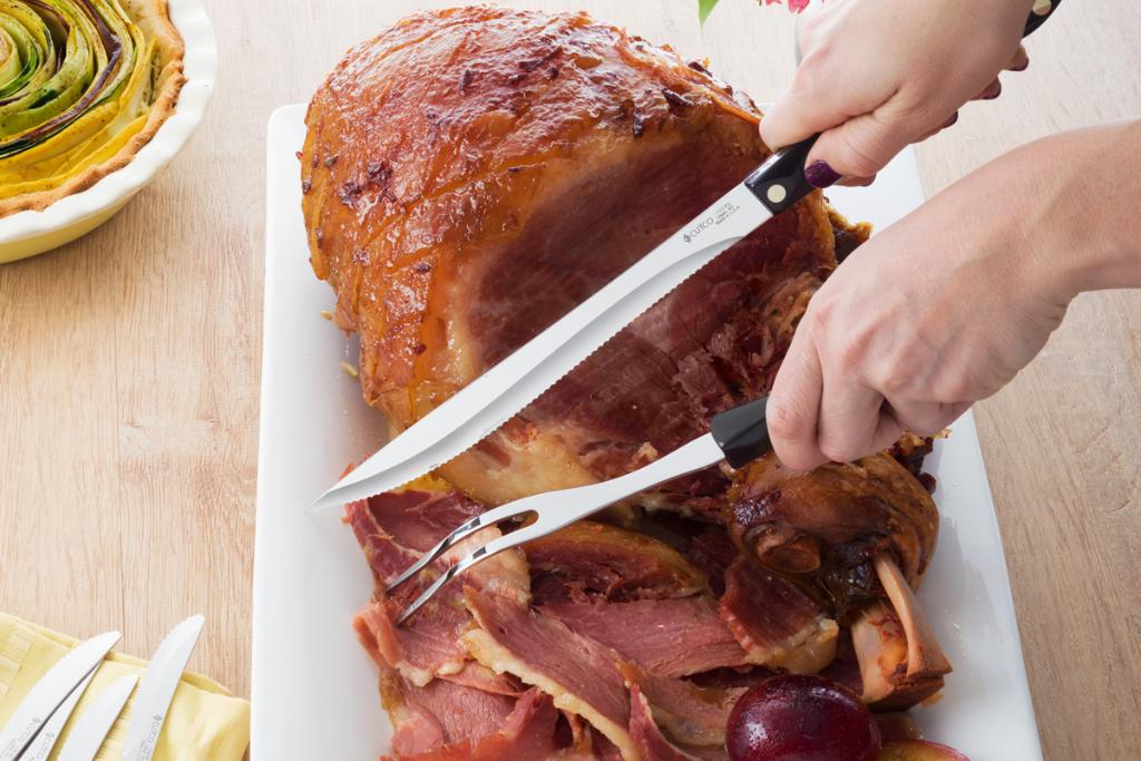 Plum-Glazed Ham With Orange-Glazed Plums