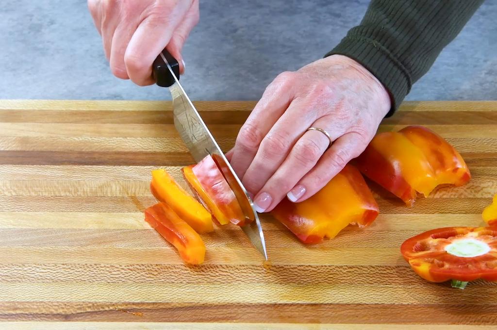 How to Cut a Bell Pepper