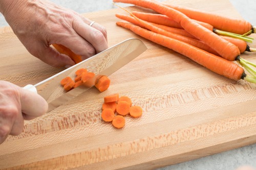 3 Ways to Slice Carrots