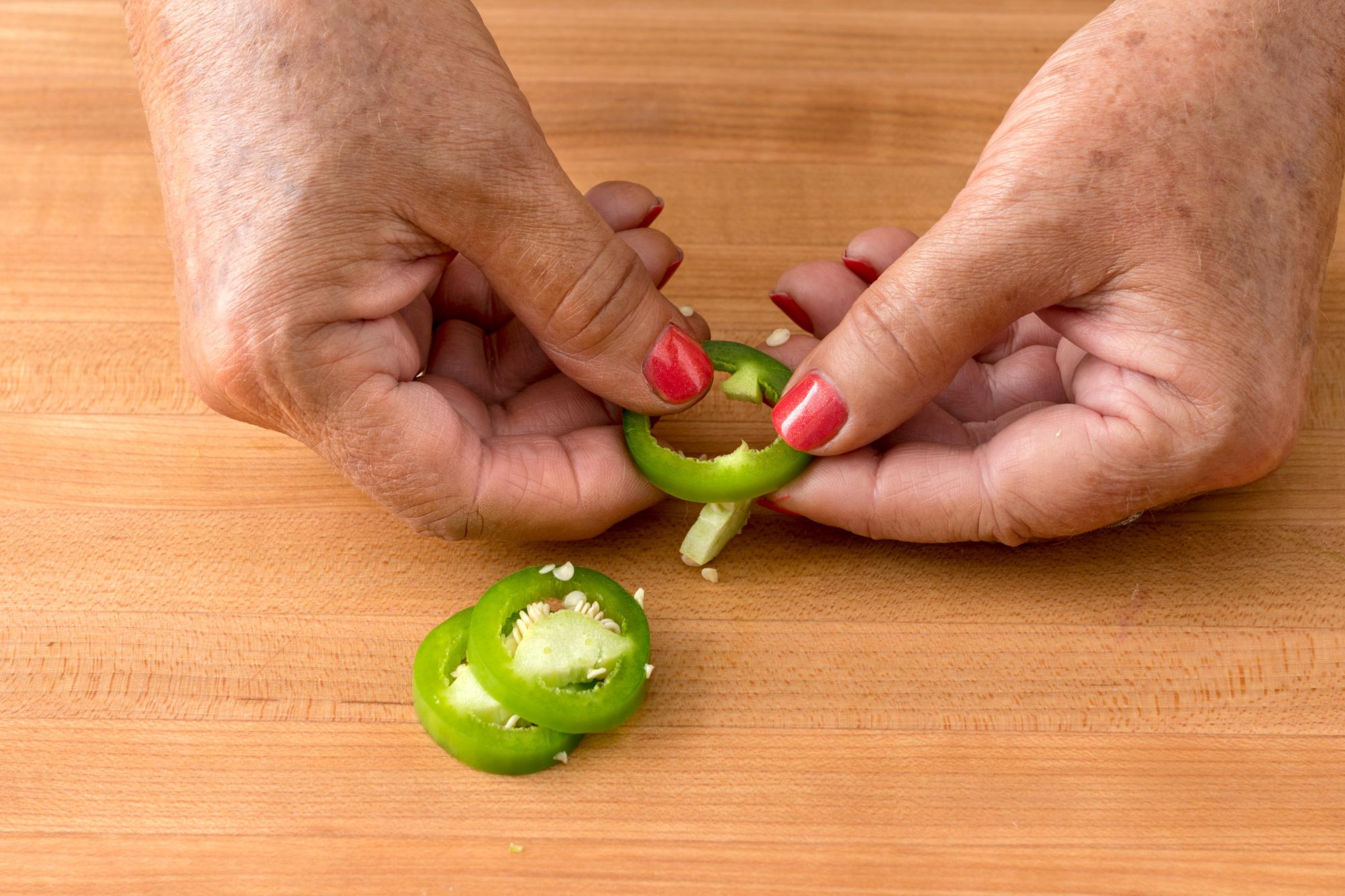 Infographic: How to Cut a Bell Pepper