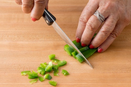 How To Mince Jalapeños