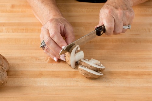 How To Slice Mushrooms