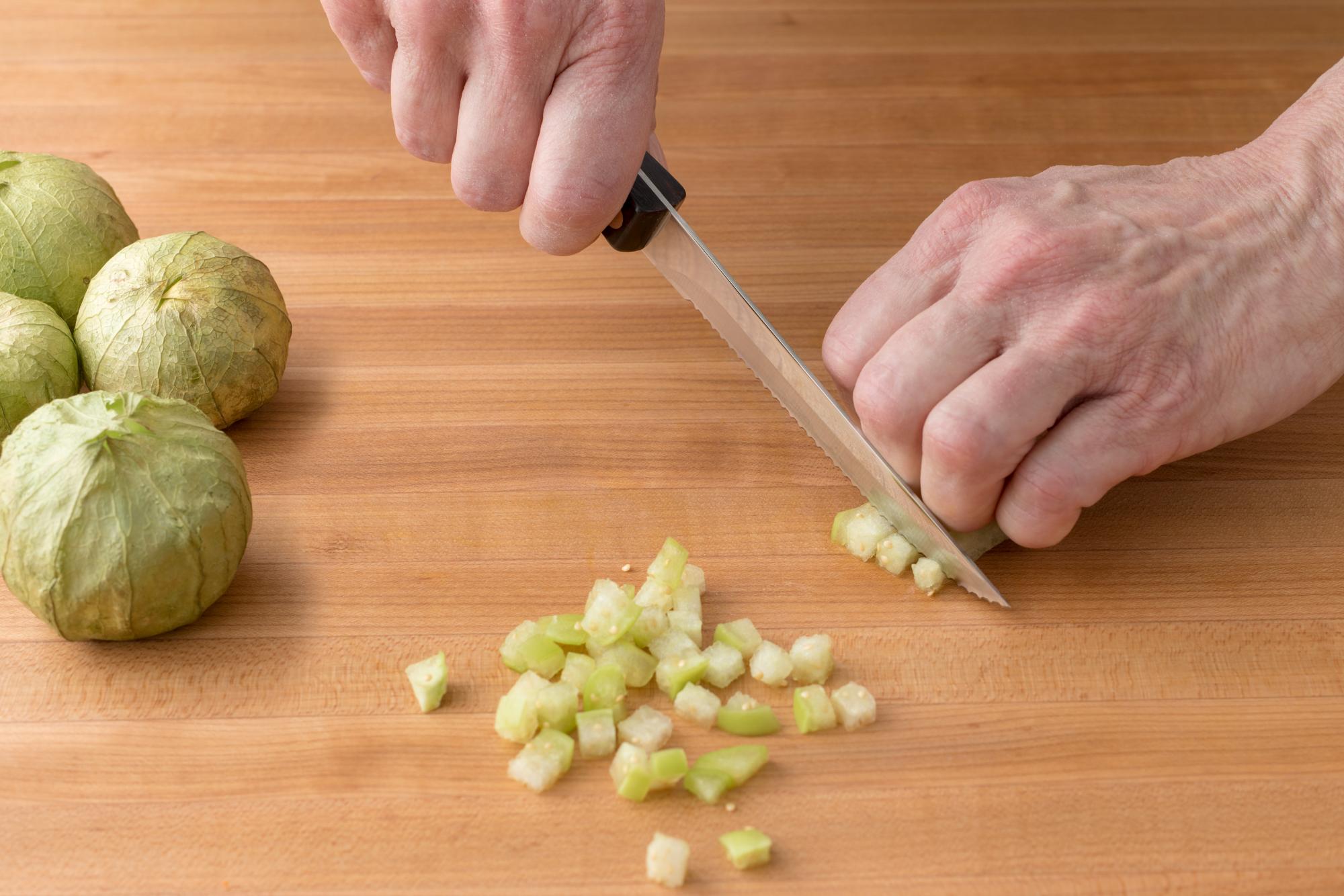 How to Dice a Tomatillo