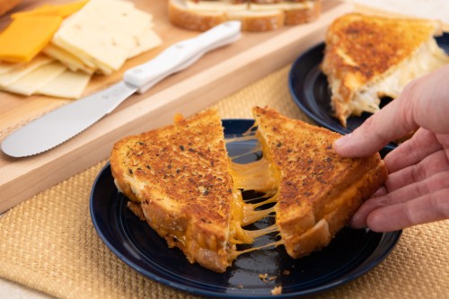 Grilled Cheese With Barbecue Meat