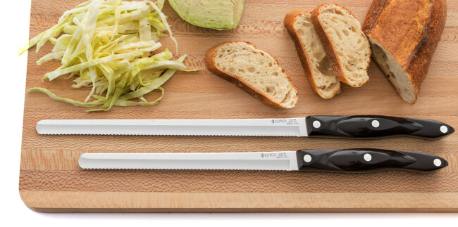 Why You Should Be Using A Bread Knife To Cut Fruit