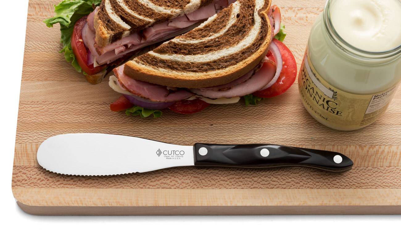 Complete Guide of Kitchen Knives and Uses