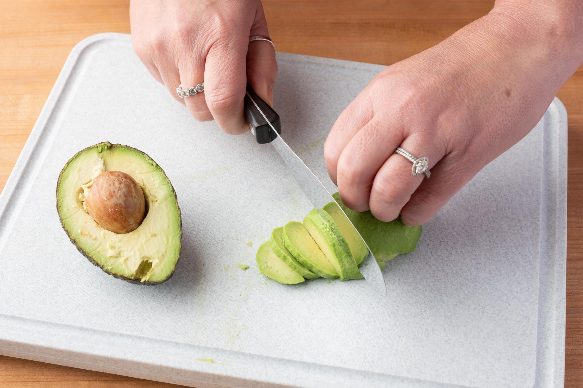 Slicing the avocado with a Spatula Spreader.