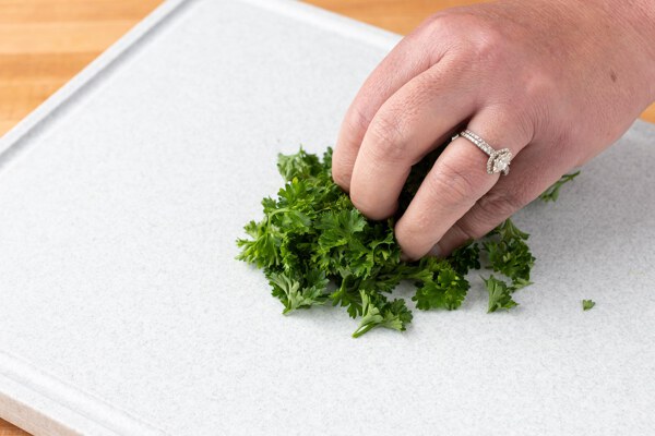 How to Mince Fresh Sage Leaves