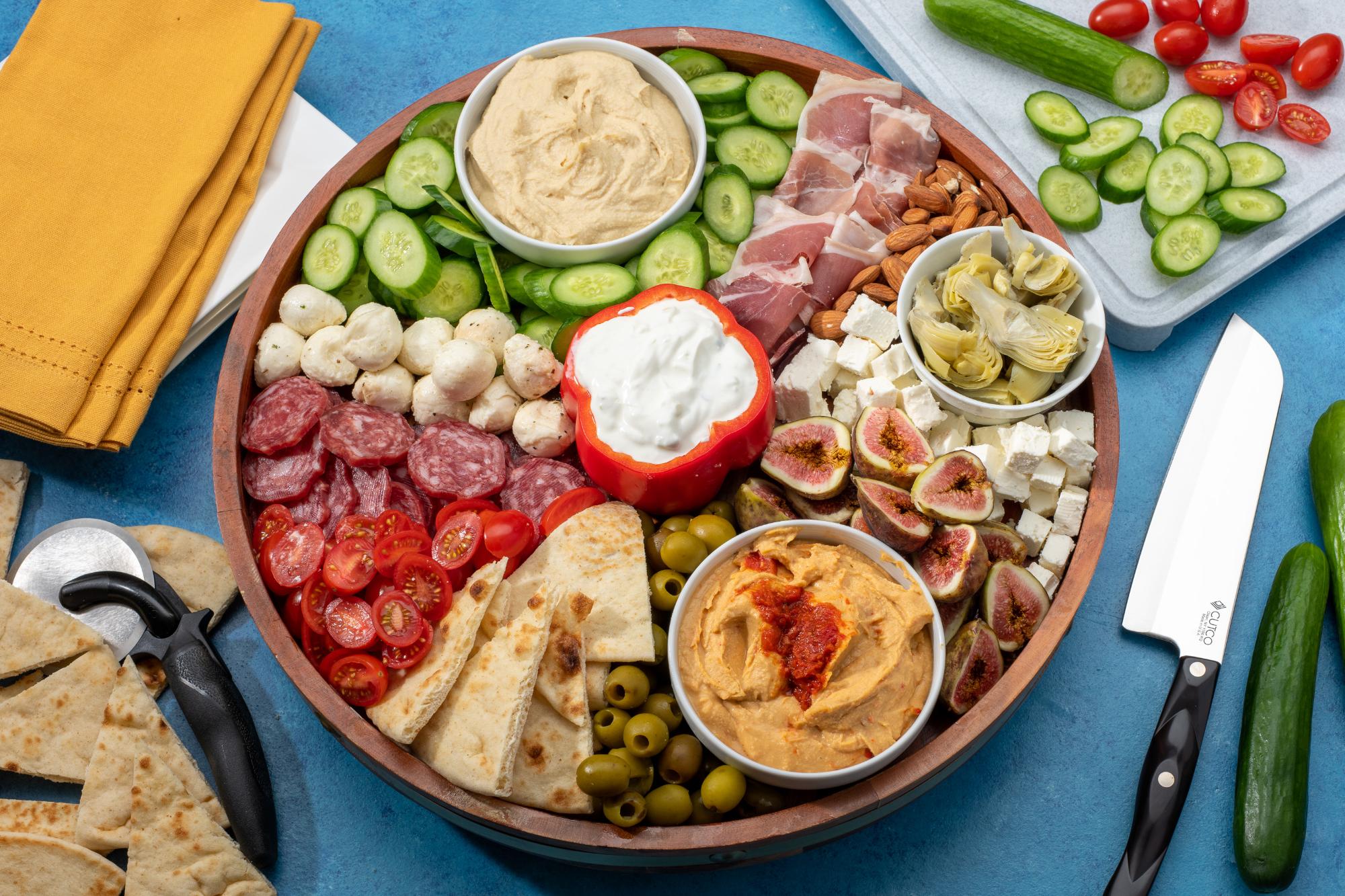 How To Make An Easy Mediterranean Charcuterie Board