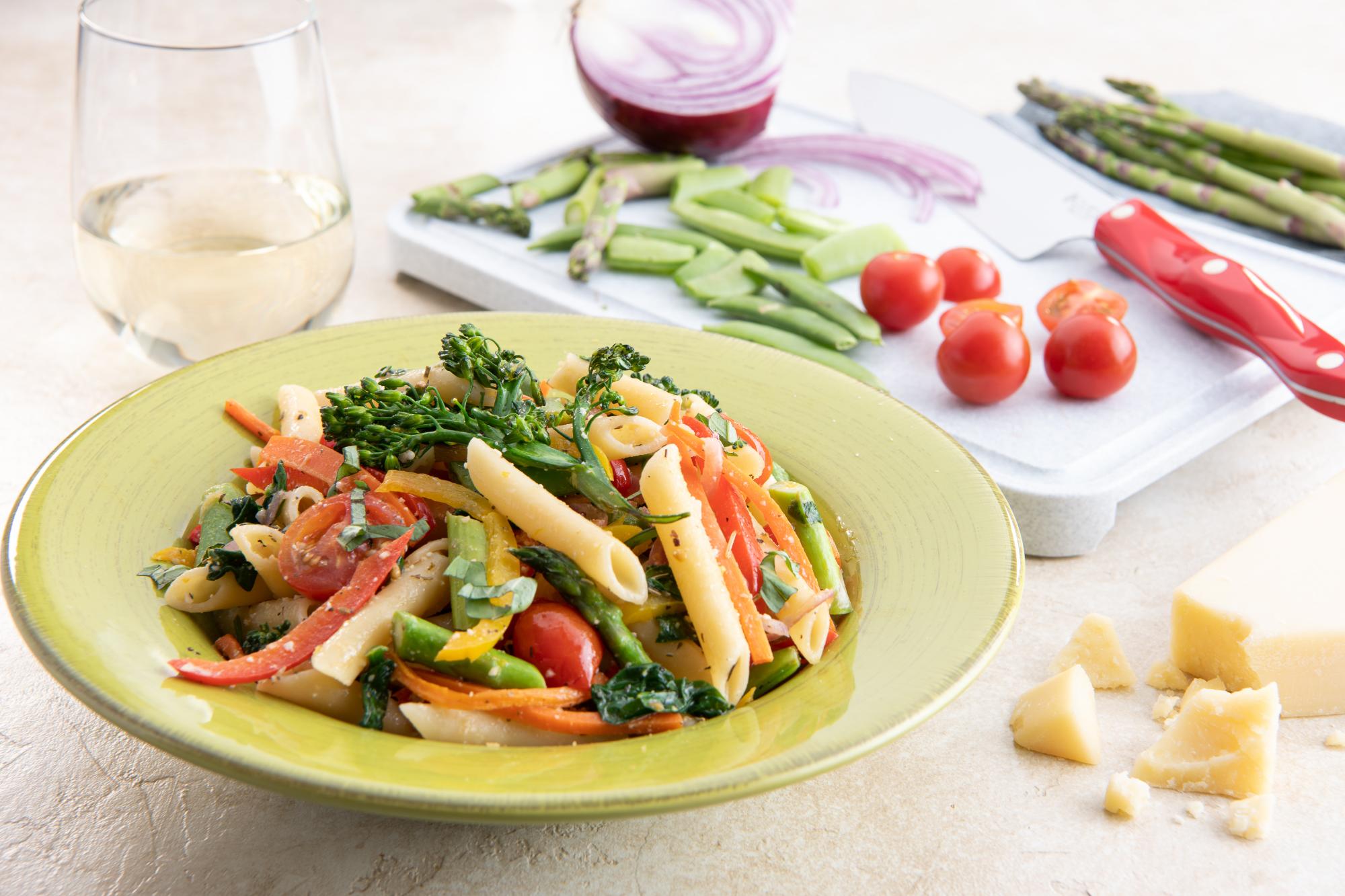 Pasta Primavera With Asparagus, Sugar Snap Peas and Spinach