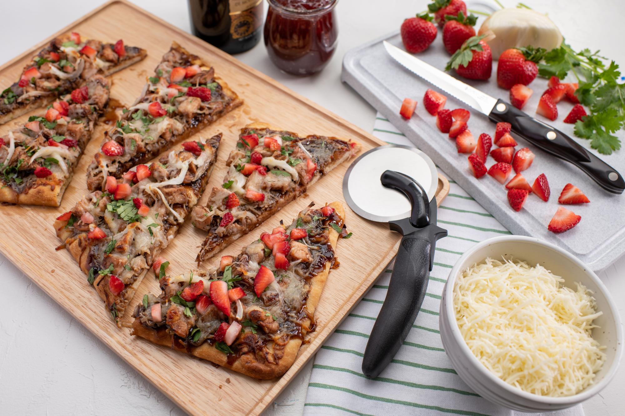 Strawberry Balsamic Chicken Flatbread Pizza