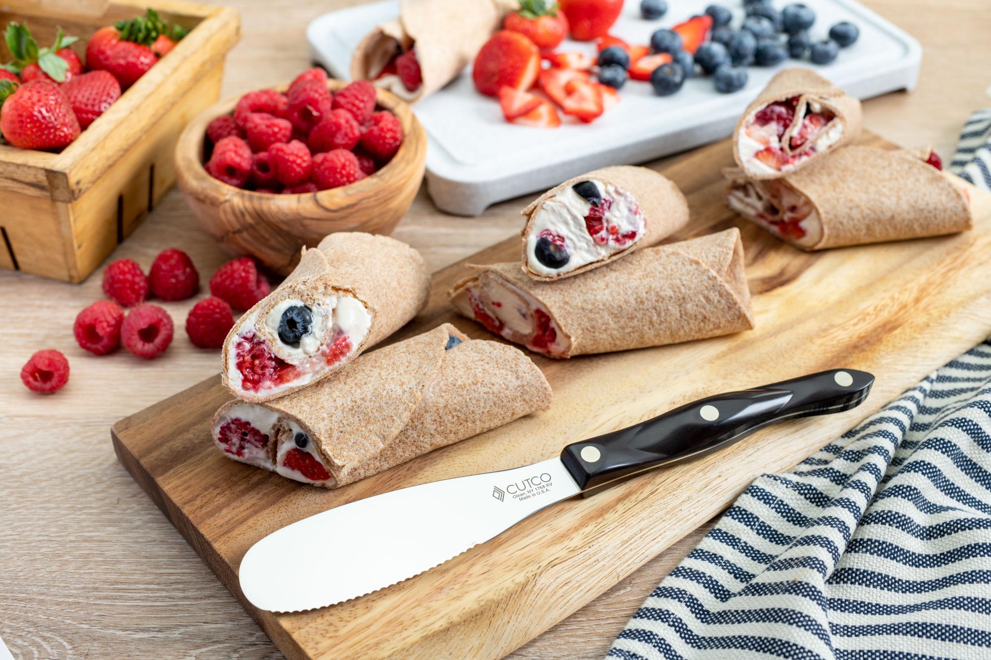 Berry Cheesecake Wraps