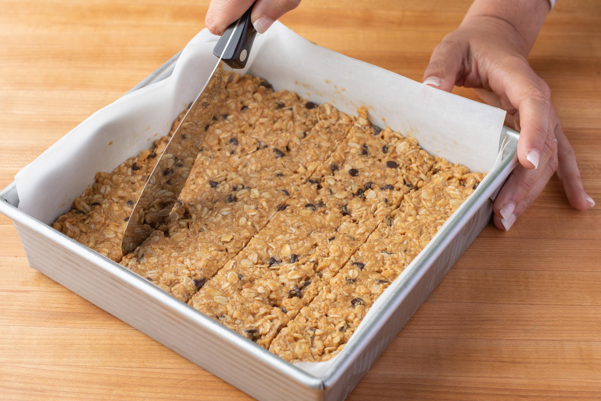 Cutting the bars with a Spatula Spreader.