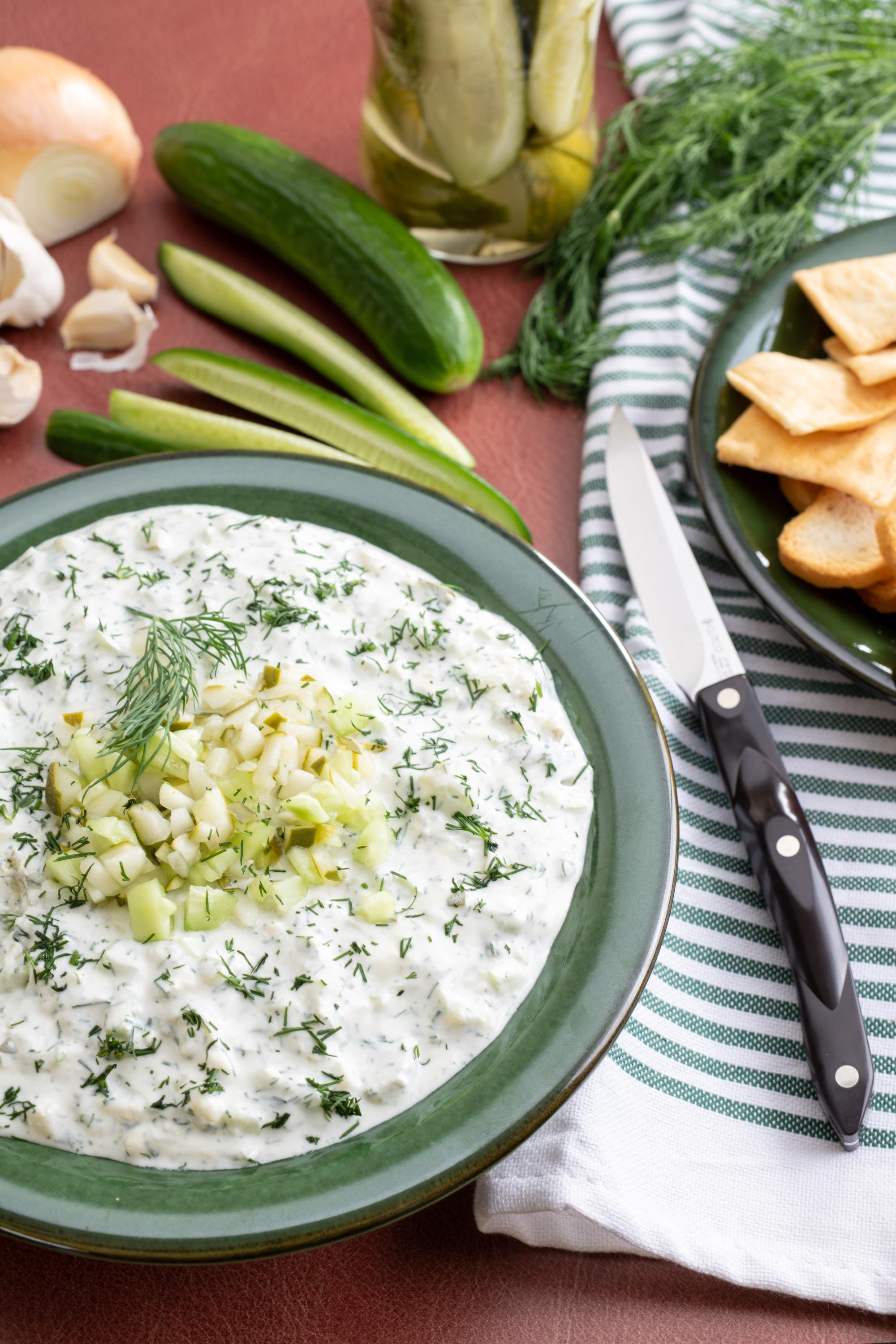 Easy Dill Pickle Dip