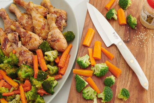 Sheet Pan Honey Garlic Chicken Drumsticks With Carrots and Broccoli