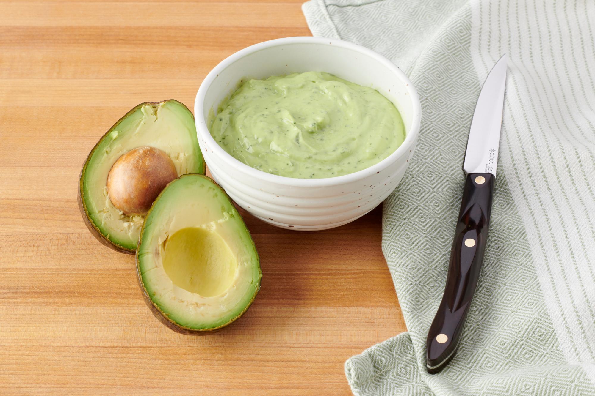 4 Inch Gourmet Paring Knife with the Creamy Avocado Dip.