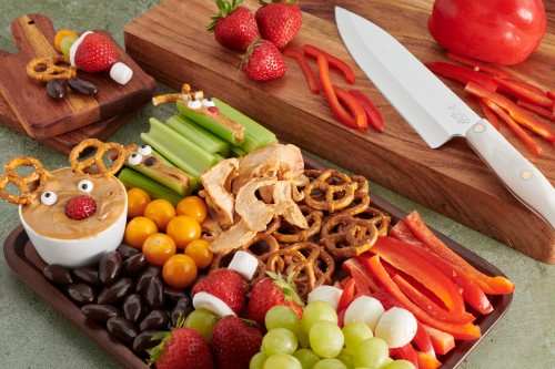 How to Make a Healthy Snack Board