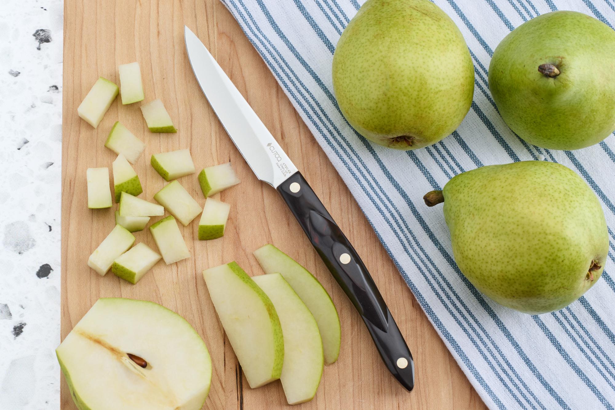 How To Cut a Pear