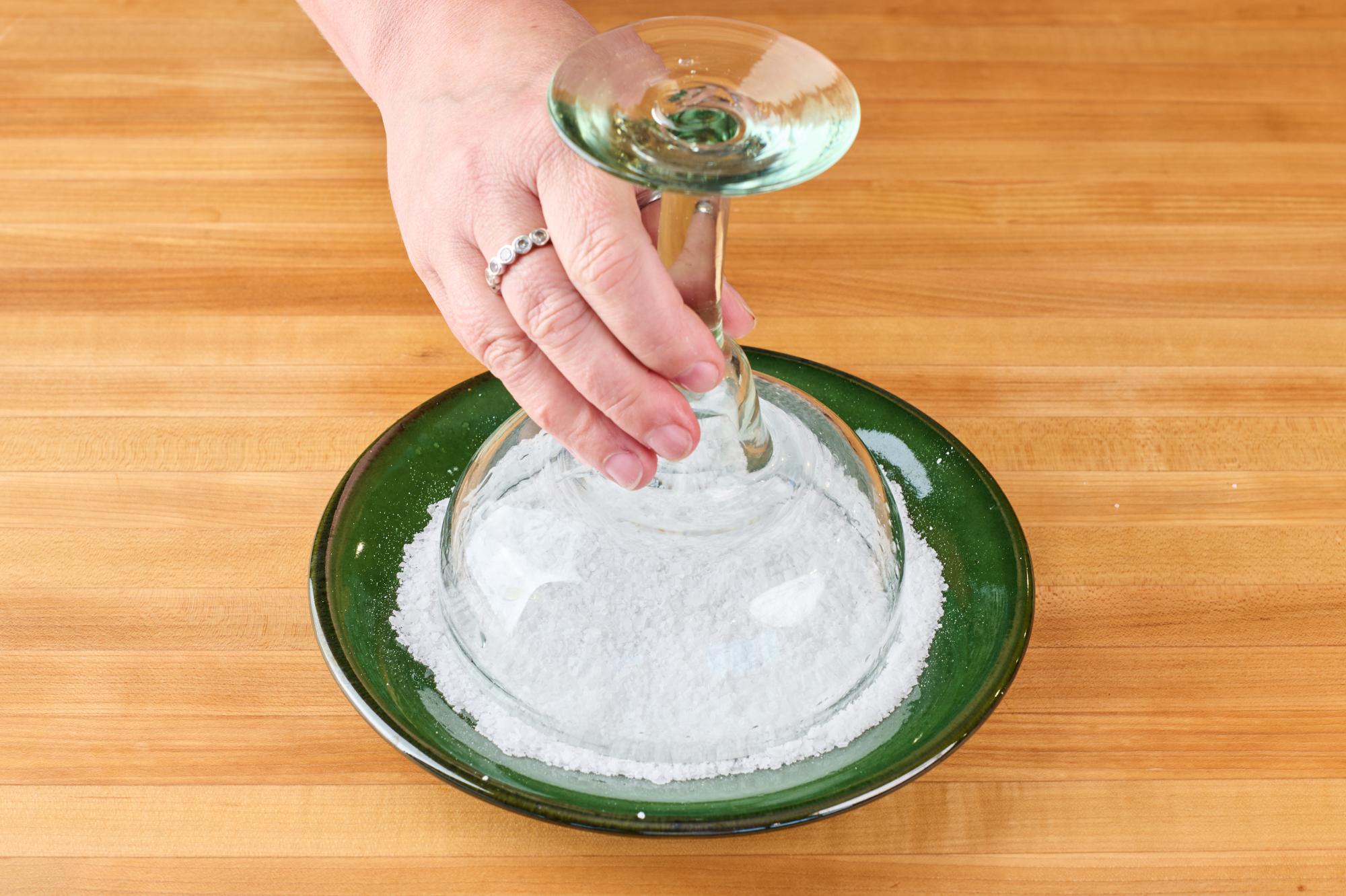 Dipping glass in salt