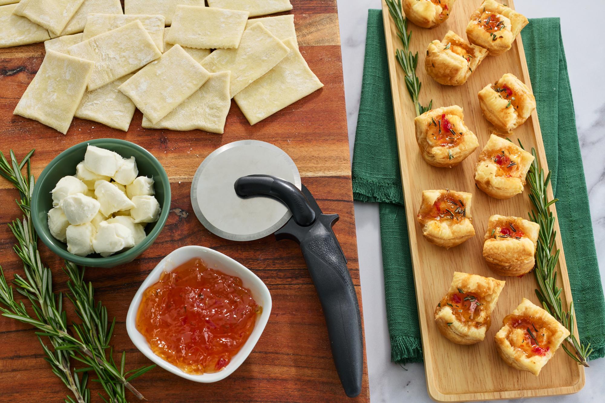 Pepper Jelly Cheese Bites  
