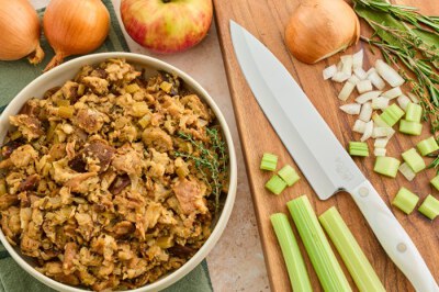 Slow Cooker Stuffing