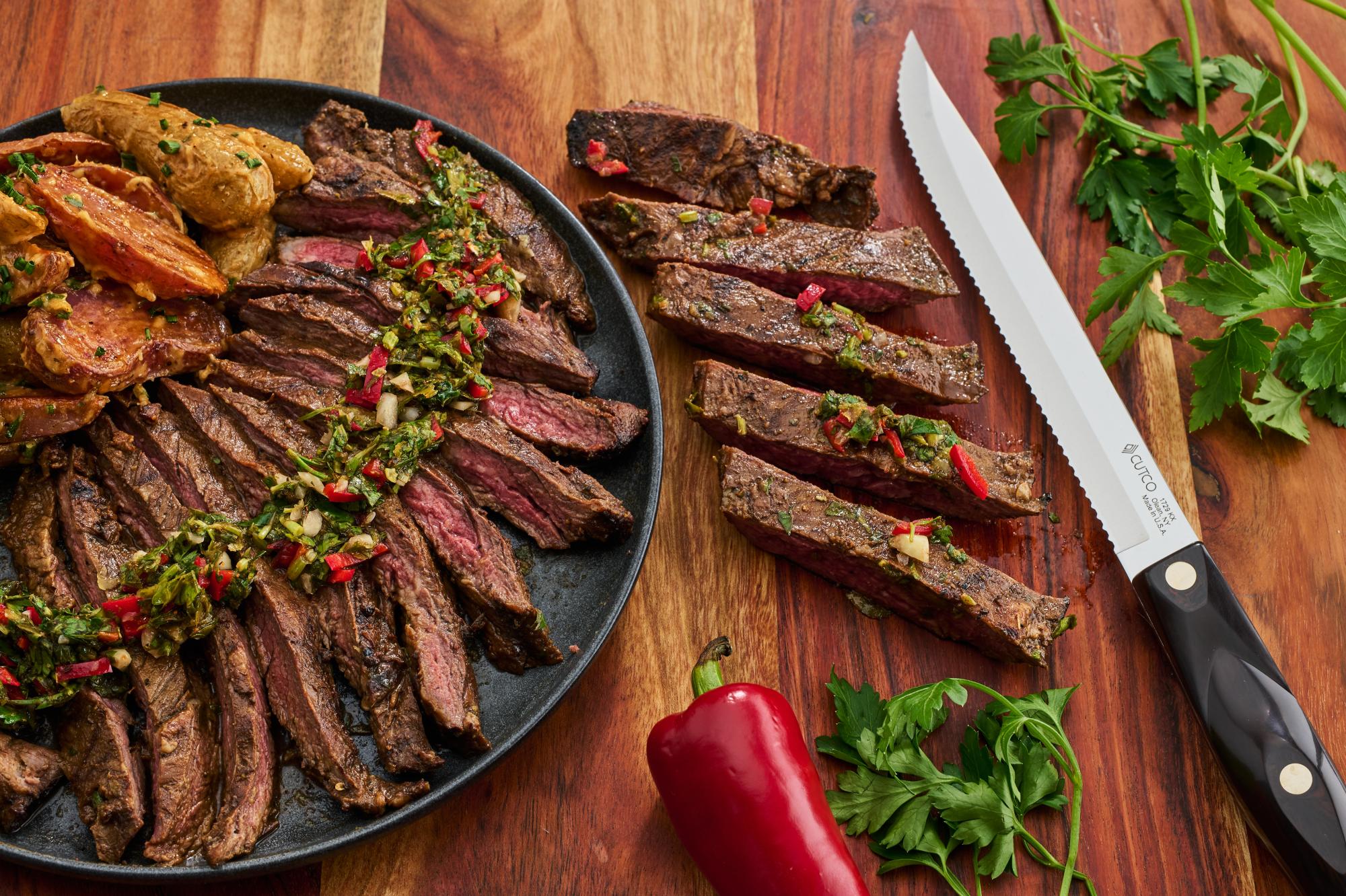 Seared Skirt Steak With Chimichurri