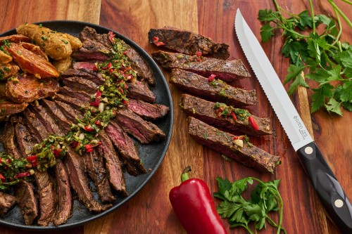 Seared Skirt Steak With Chimichurri