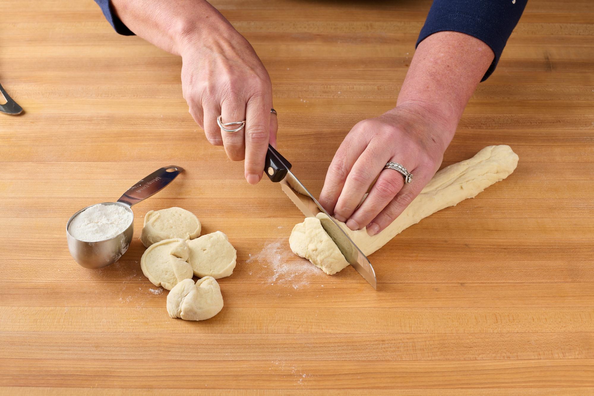 Cutting dough into pieces with SS Trimmer