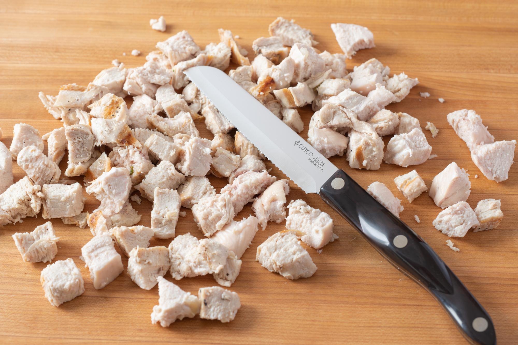 Cubed chicken with Santoku-Style Trimmer