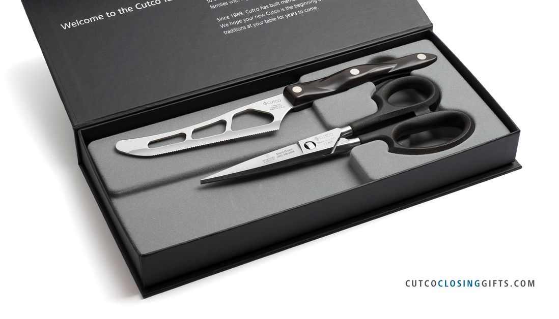  CUTCO Model 1838 Entertainer Set in special CUTCO gift box.   Includes 1501 Peeler, 1502 Pizza Cutter, 1503 Ice Cream Scoop,  and 1504 Cheese Knife. .. High Carbon Stainless blades and