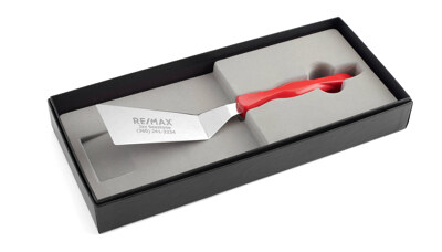 1 Turn n' Serve Product in Gift Box