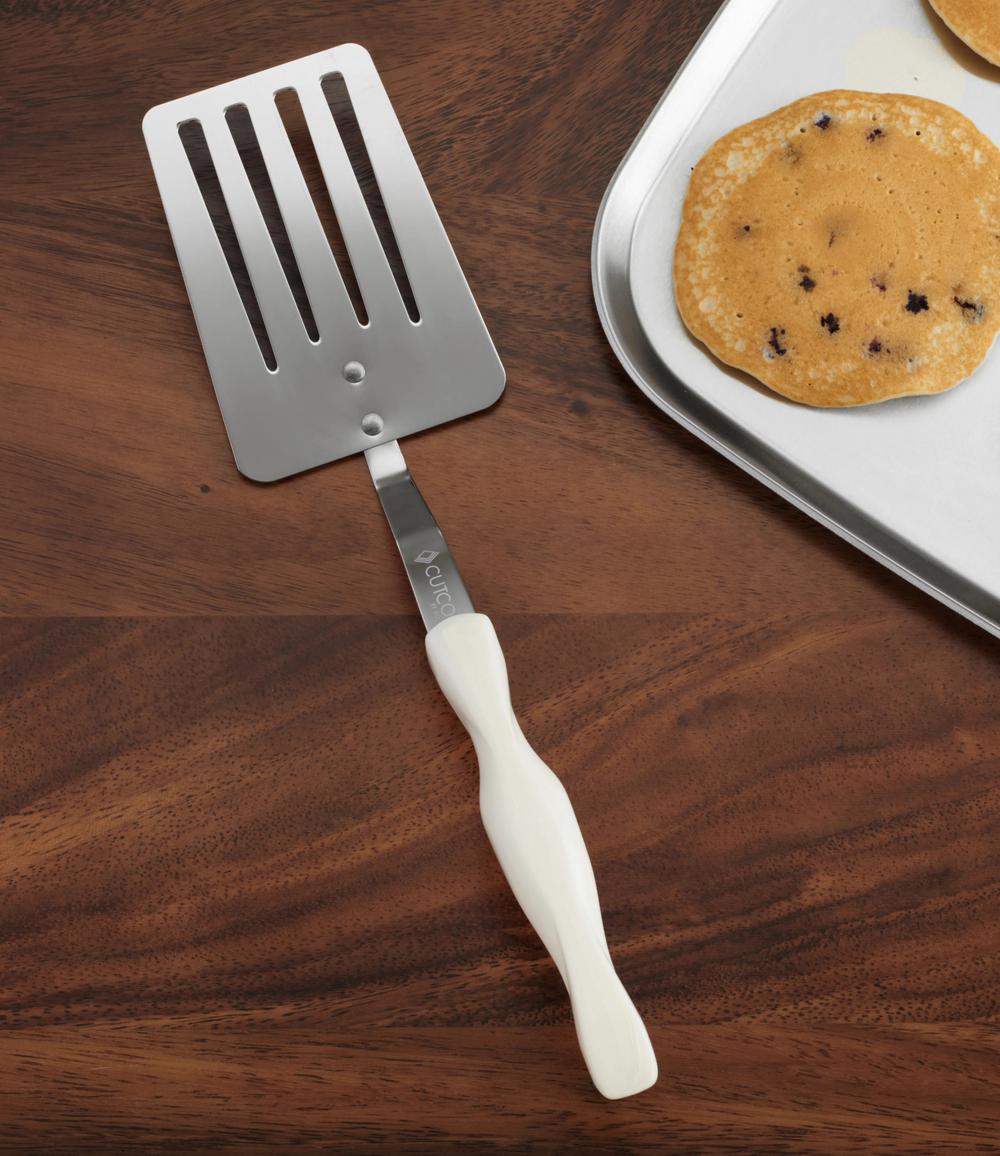 Slotted Turner