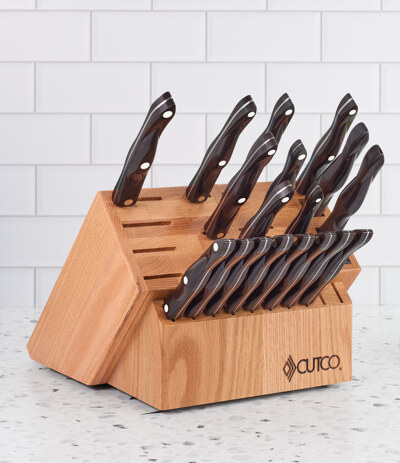 Homemaker + 8 Steak Knives with Signature Block Upgrade