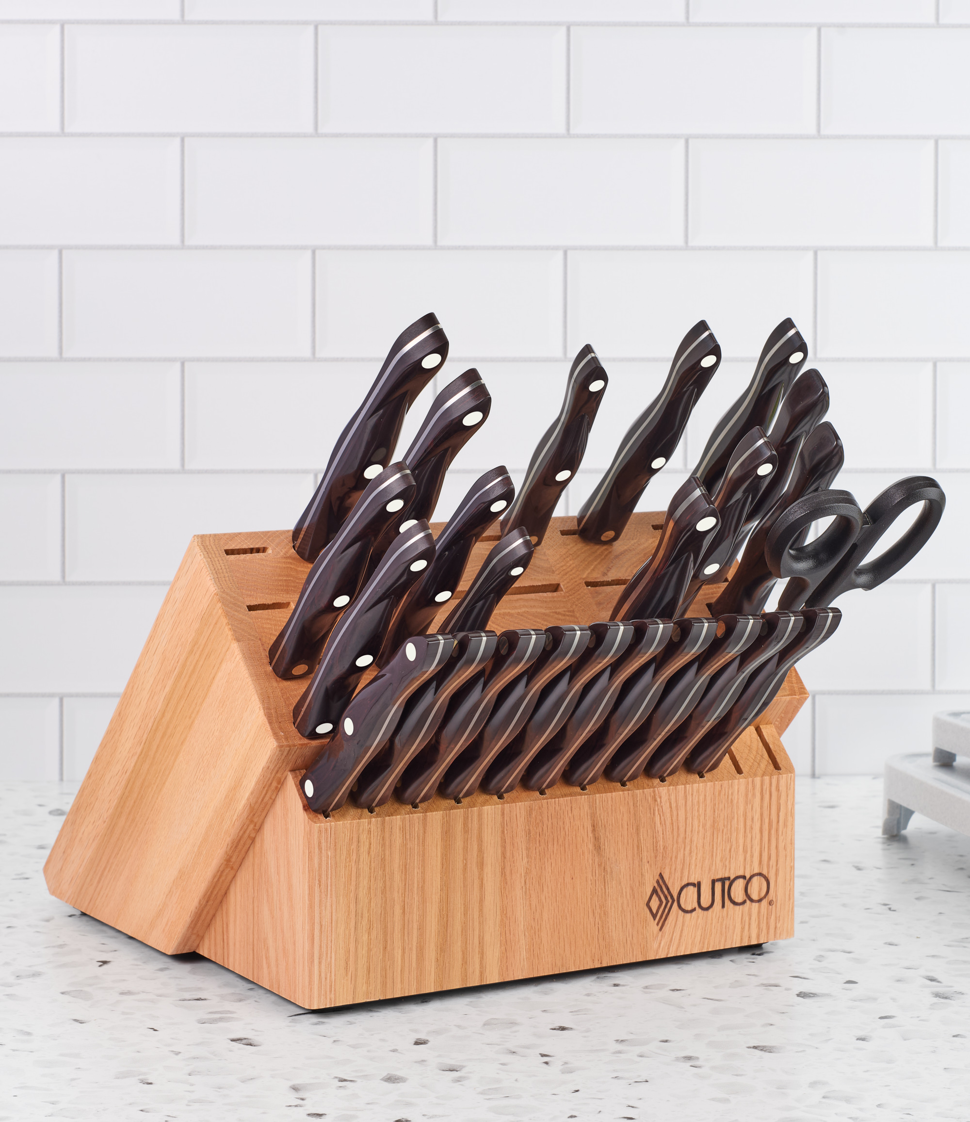 Cutco Classic Brown factory Handle Kitchen Utensils Lot of 5 12,13,14,15 and 16 NEW