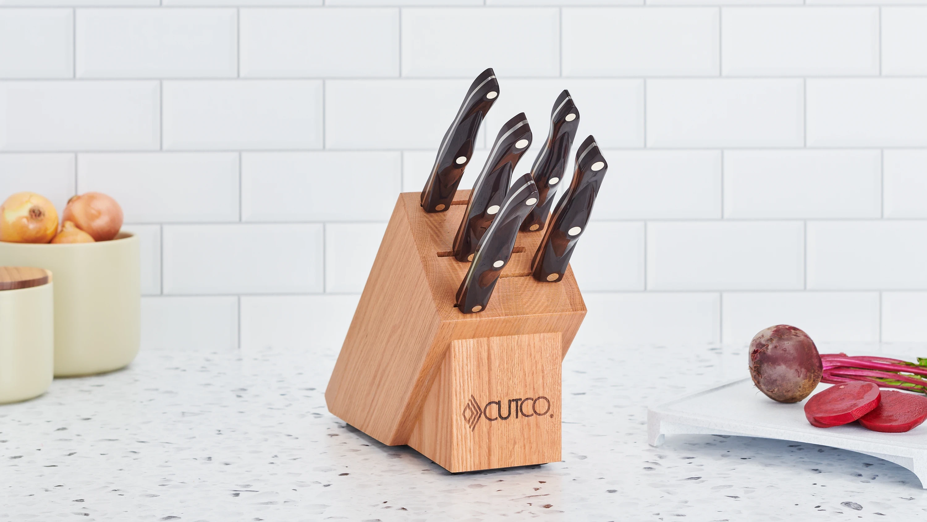 Won Blind accent Gourmet Set with Block | 7 Pieces | Knife Block Sets by Cutco