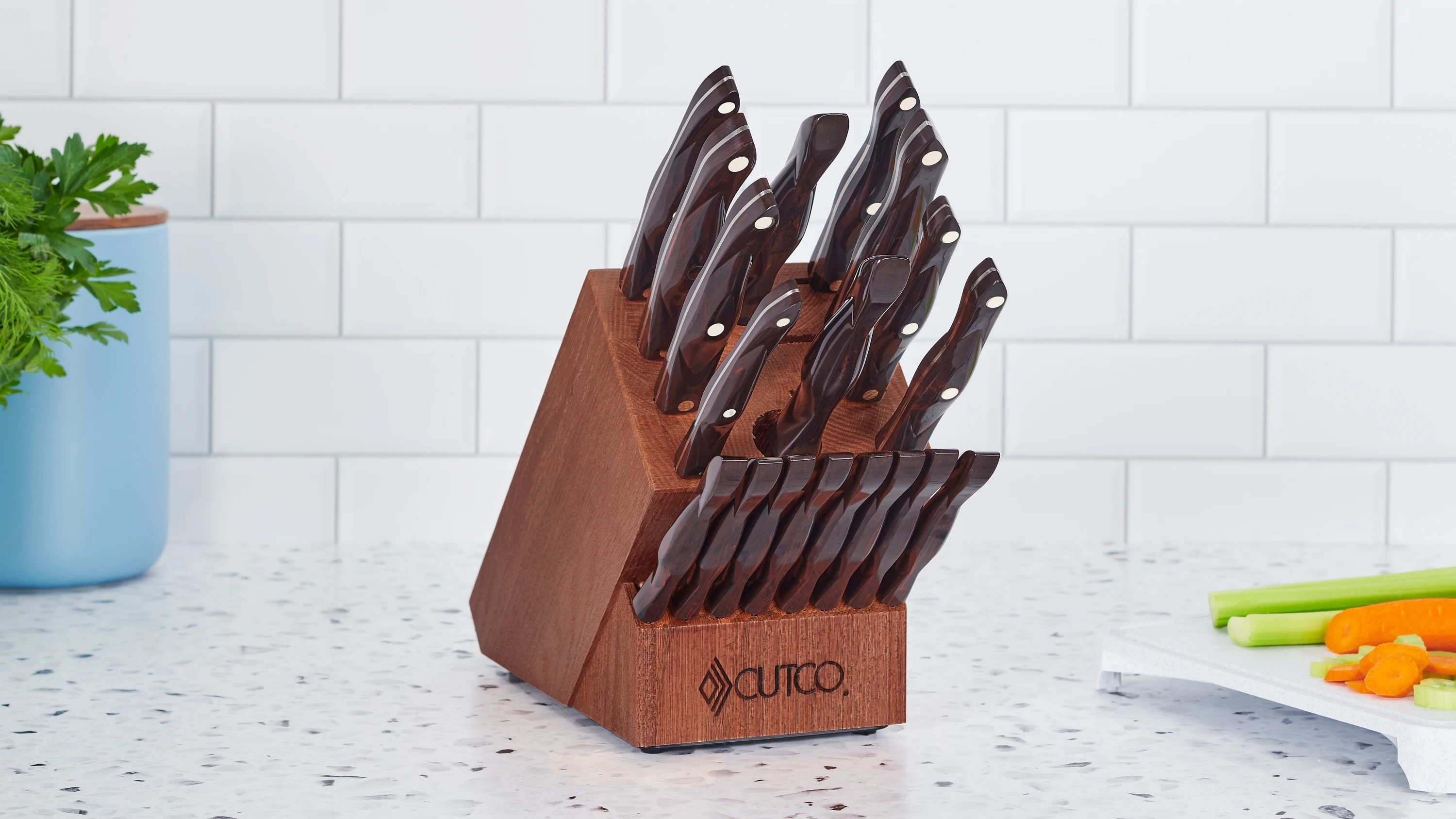 Cutco French Chef Homemaker + 8 Classic Knife Set with Oak Block -  household items - by owner - housewares sale 