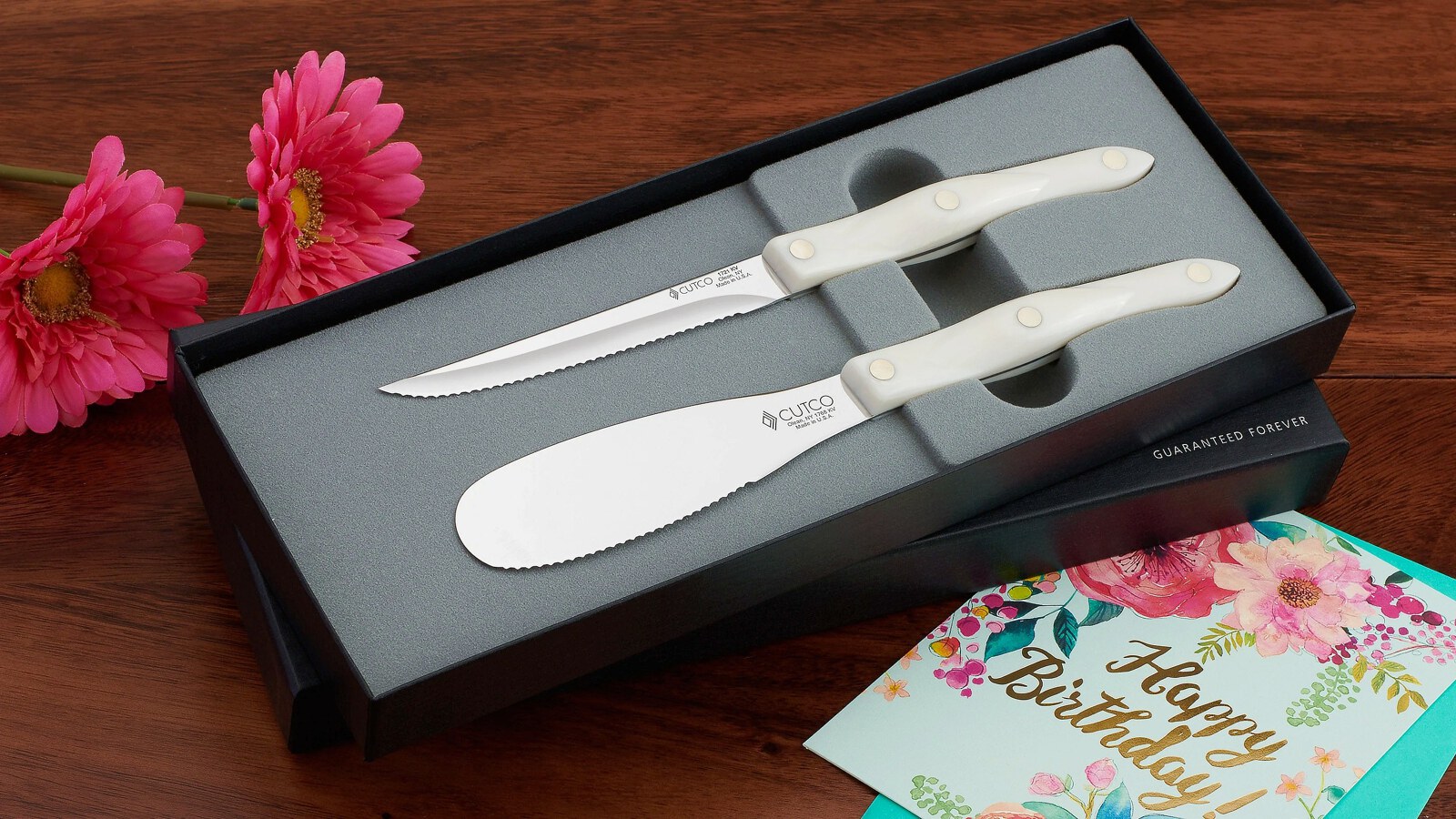 Club Mates In Gift Box