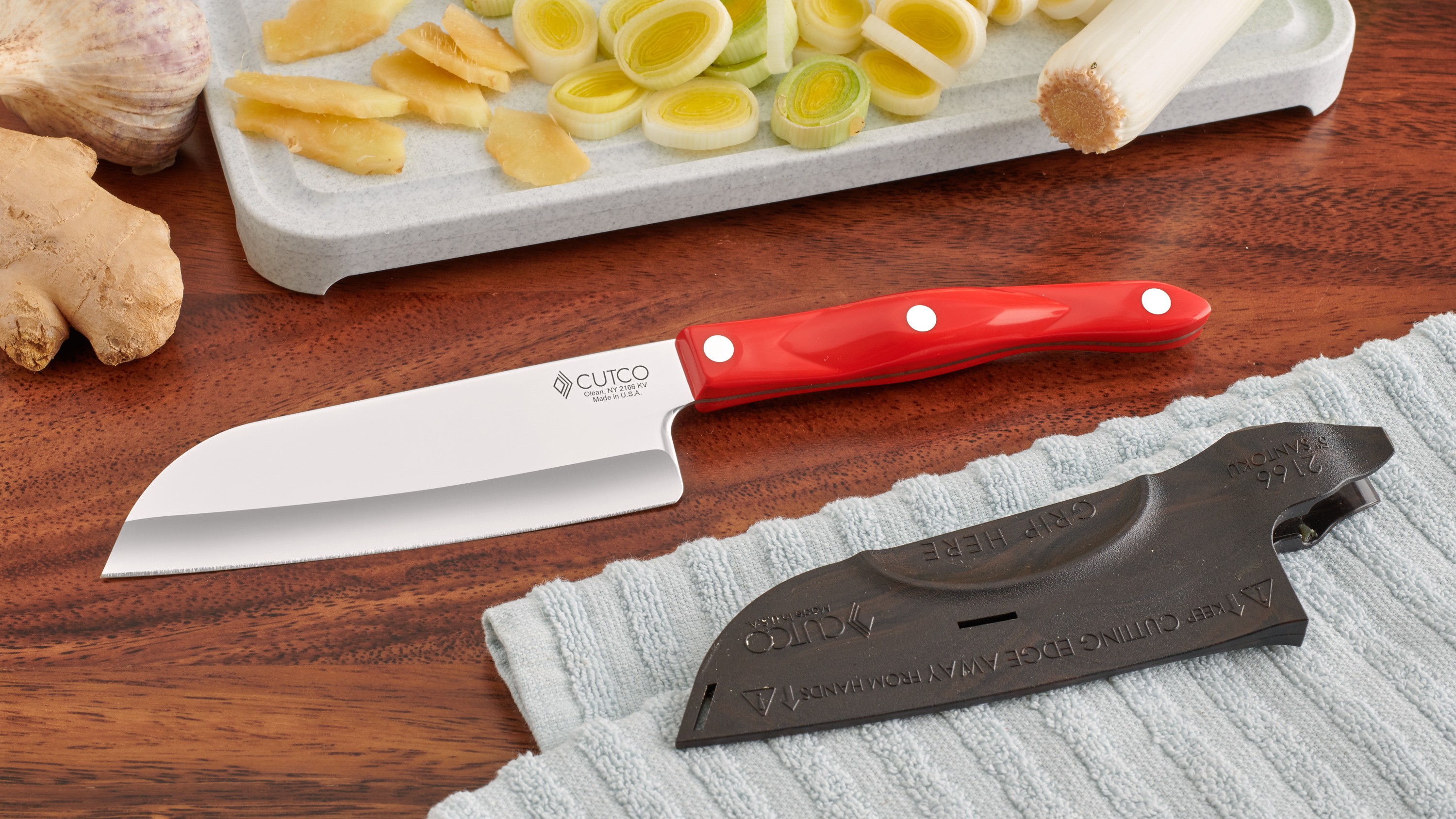 Santako☆ 5″ Petite Santoku – Cutco Gifting || Personalized Corporate