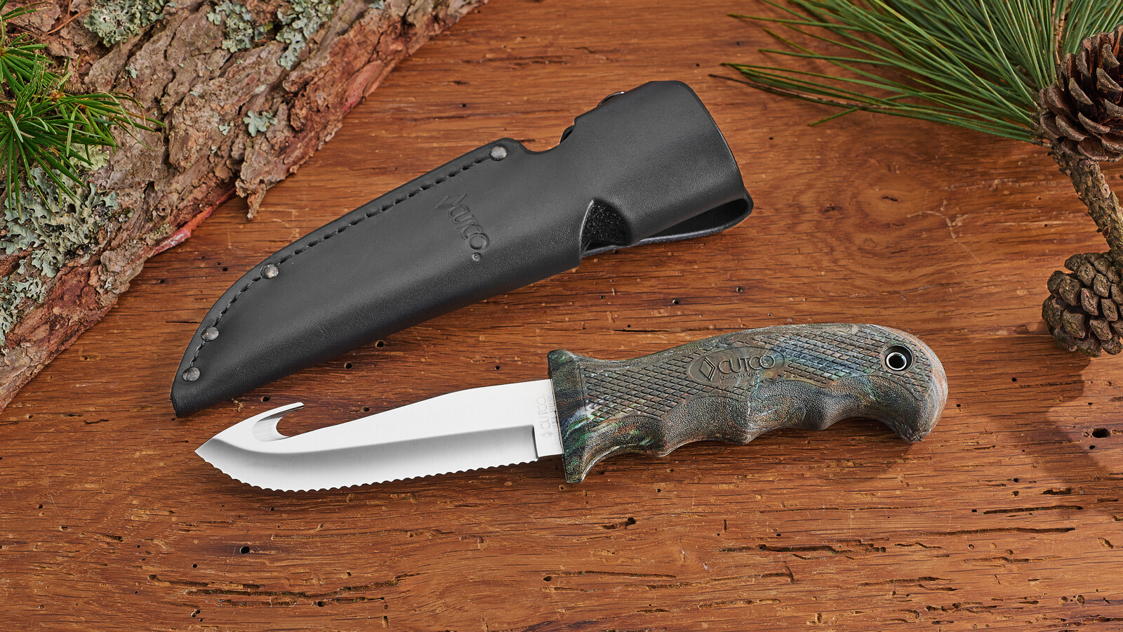 Gut Hook Hunting Knife