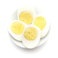Halve hard-boiled eggs