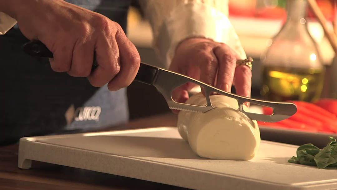 Video Cheese Knife