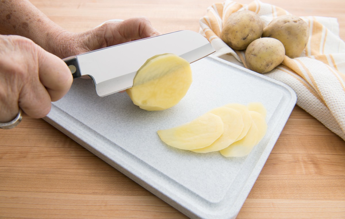 How to thinly slice potatoes